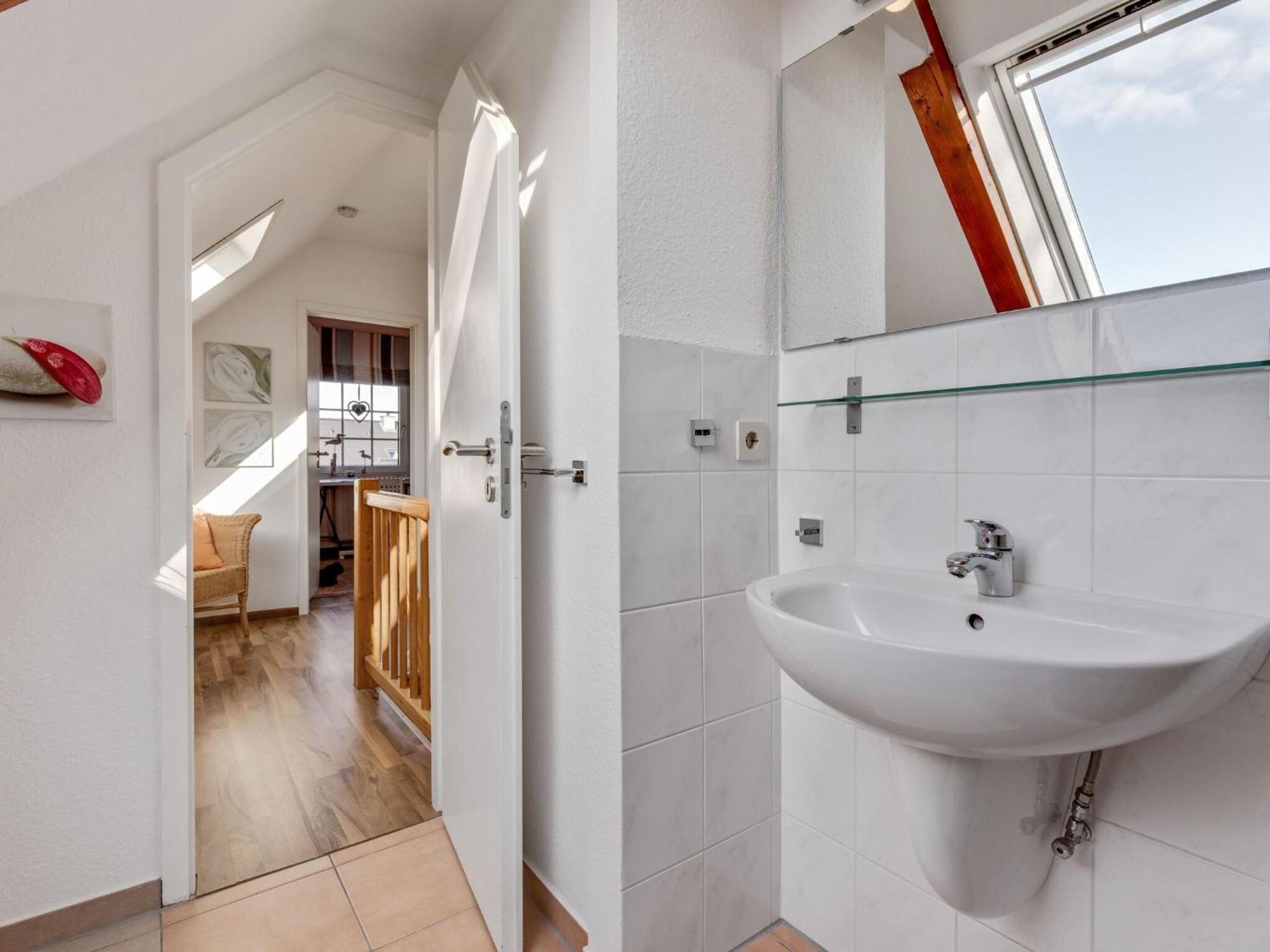 Enticing Holiday Home In Oldenburg With Garden Near Sea Dannau Bagian luar foto
